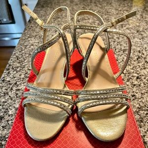 Kelly & Katie Gold/Sand shimmer wedge pump sandals